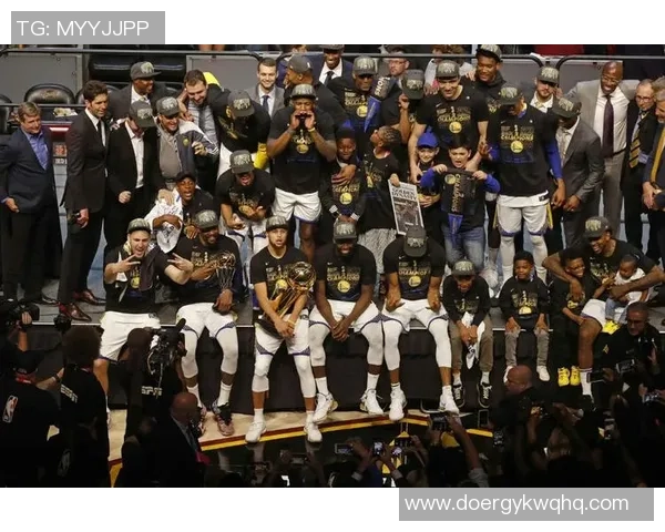 2016年NBA总决赛骑士对勇士第五场精彩视频直播回顾与分析