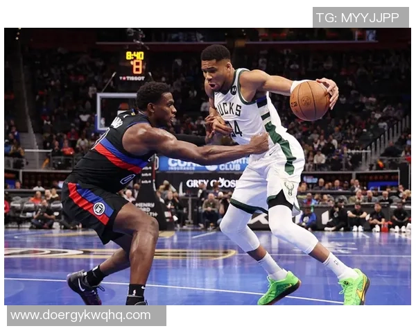 2007年NBA季后赛骑士与活塞第五场激战回顾与精彩瞬间分析