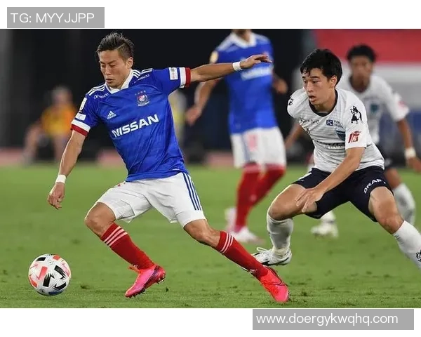 日职联赛焦点战东京绿茵迎战柏太阳神争夺宝贵积分